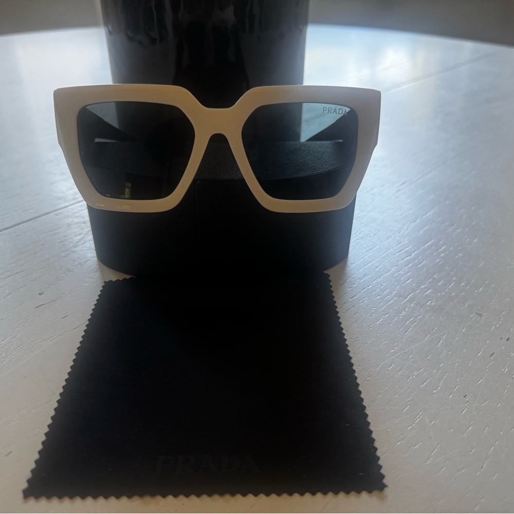 Prada White and Black Sunglasses - Picture 5 of 5